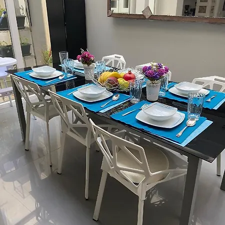 Villa Beautiful Five Bedroom Three Bathroom Entire Málaga