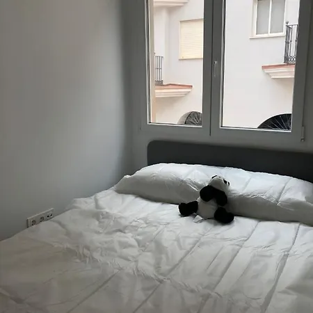 Beautiful Five Bedroom Three Bathroom Entire Málaga