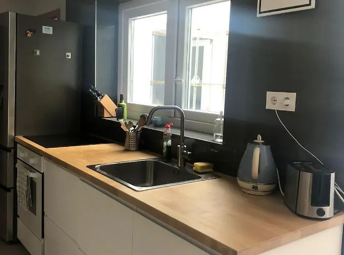 Beautiful Five Bedroom Three Bathroom Entire * Málaga